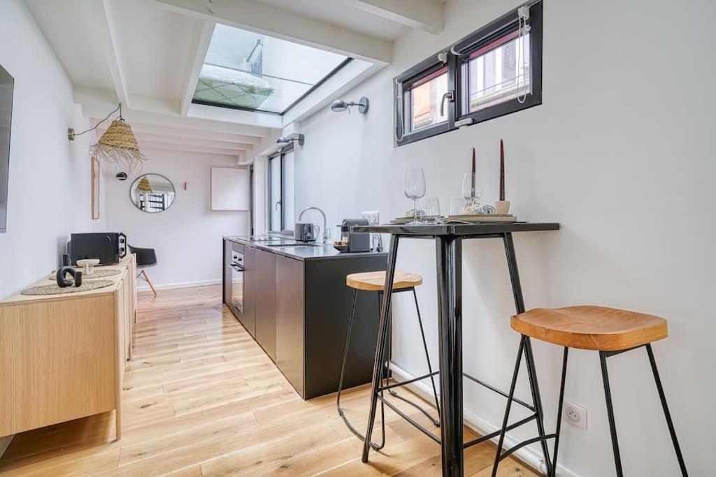 Appartement Magnifique Loft Lumineux Alesia Parijs